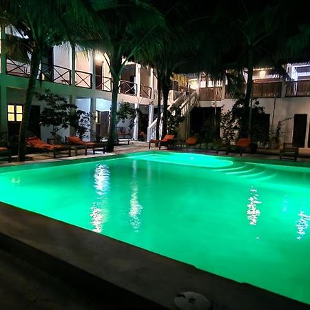 Simba Garden Lodge Падже Екстер'єр фото