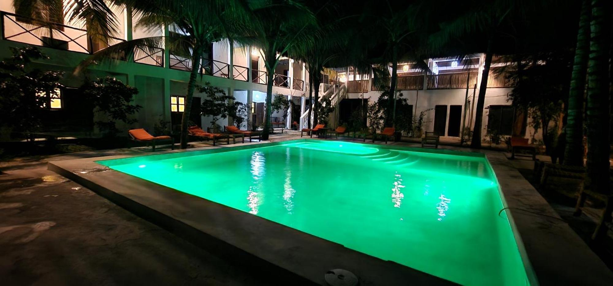 Simba Garden Lodge Падже Екстер'єр фото